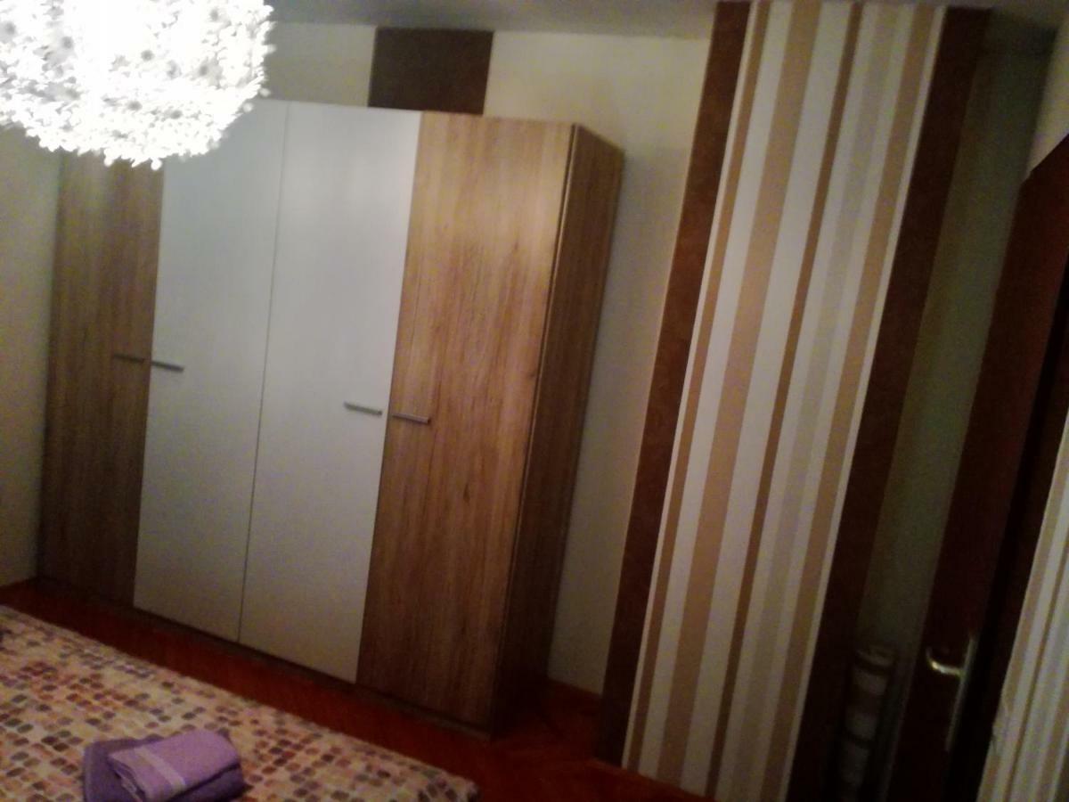 Sun House Apartment Brzac Екстериор снимка